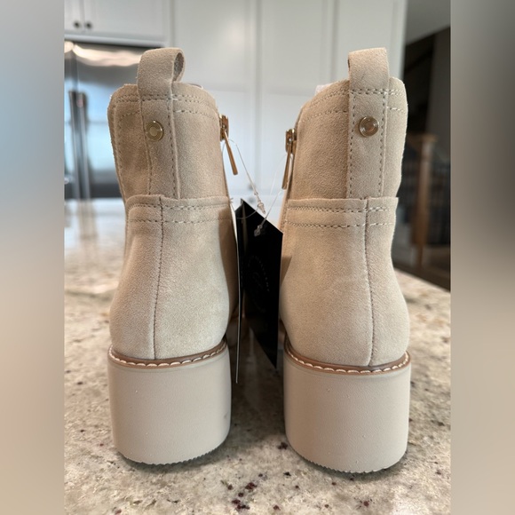 Naturalizer "Darry" Bootie NWT - Picture 8 of 14